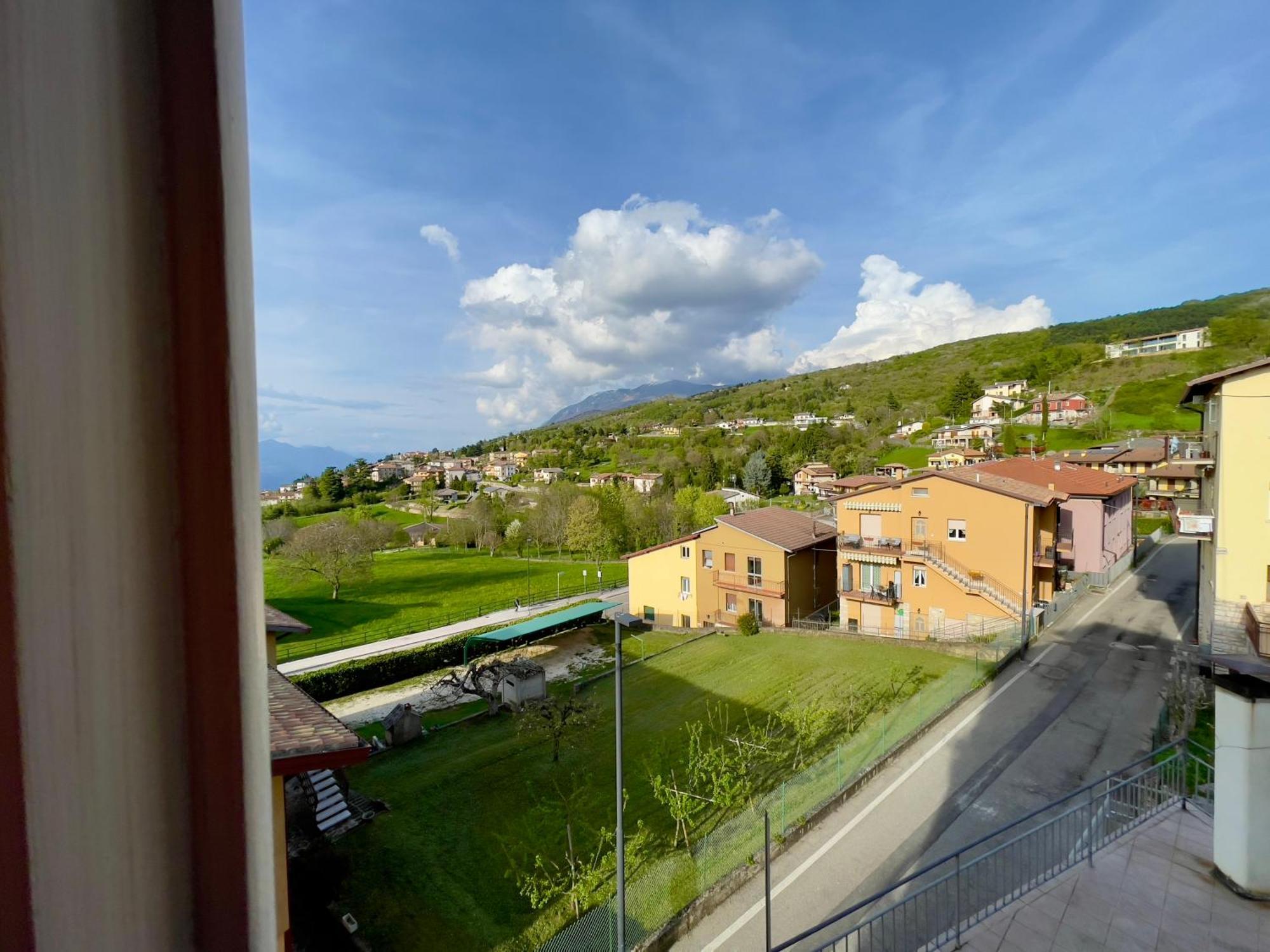 Corte Moreno Сан-Дзено-ди-Монтанья Экстерьер фото